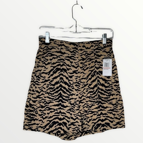 NWT GOOD AMERICAN Leopard Boss Short, Size 2/26 - Picture 6 of 10